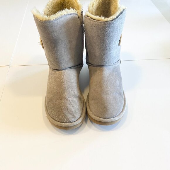 UGG Baily Button Sand-Tan Color Fur Lined Boots Genuine Leather Size 7 - Picture 4 of 9